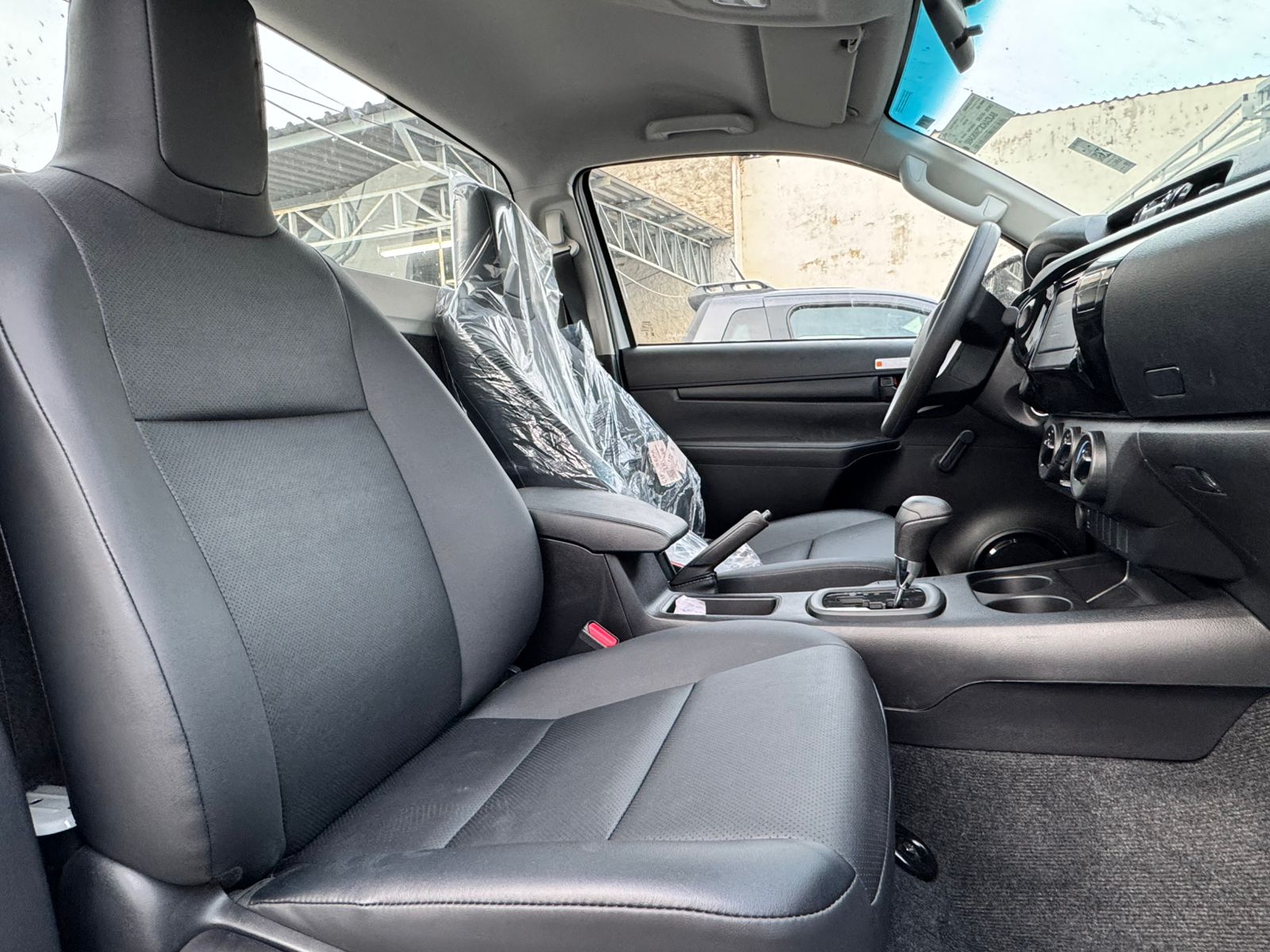 HILUX CS - AUTOMÁTICA 